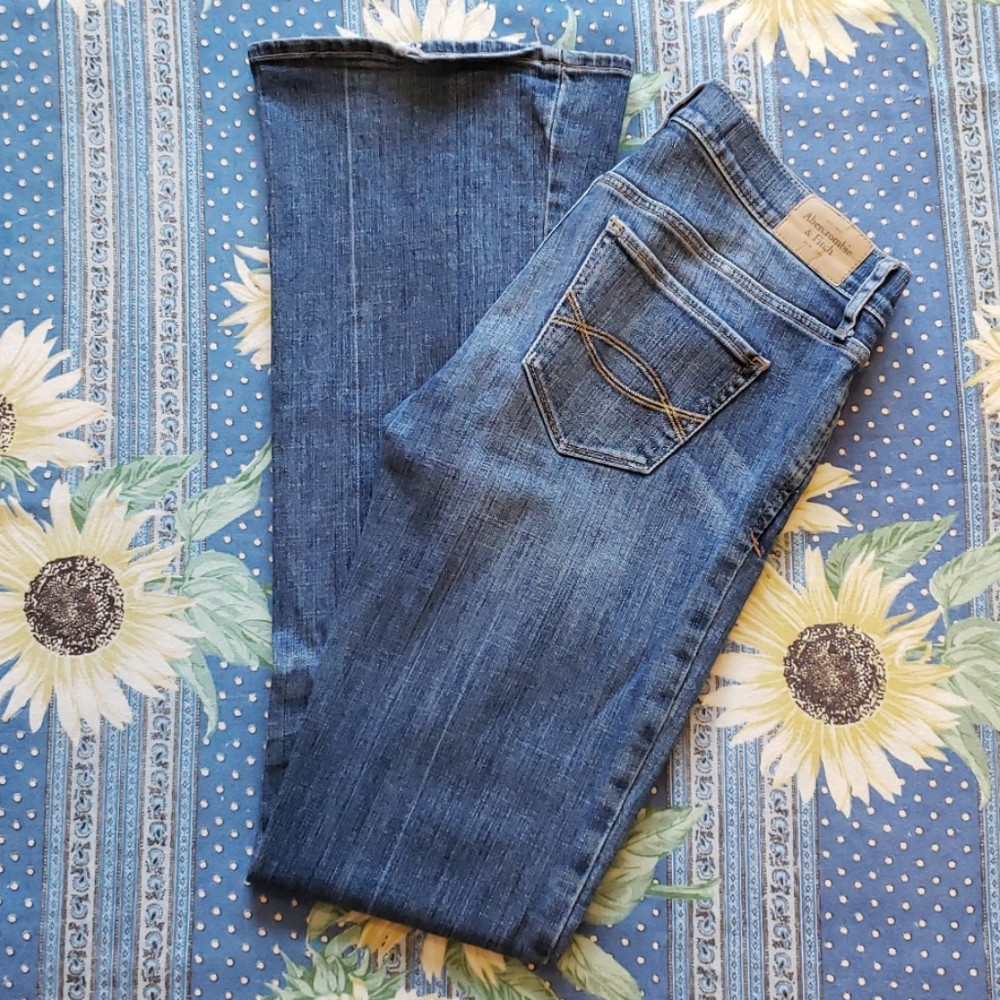 Abercrombie & Fitch Madison Stretch Boot J…